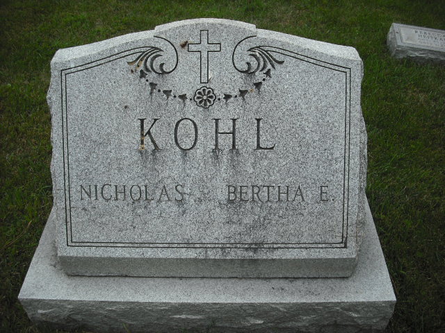 Tombstone Tuesday: Bertha Elizabeth WEYRICH KOHL (1874-1947)